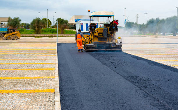 Best Affordable Driveway Paving  in Bee Ridge, FL